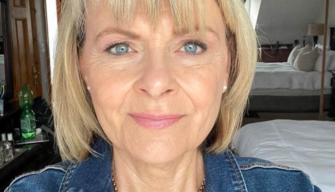 Jane Moore (1)